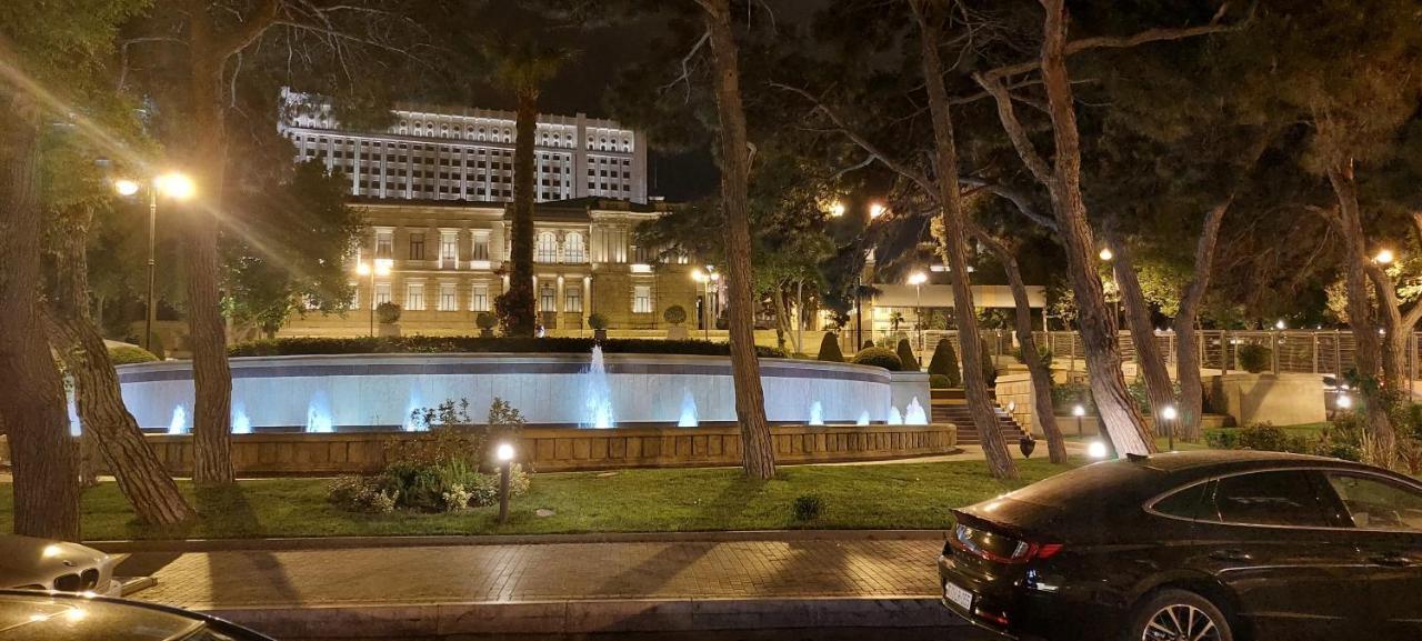 Azneft Royal Suite Apartment Sea View Baku Exterior photo