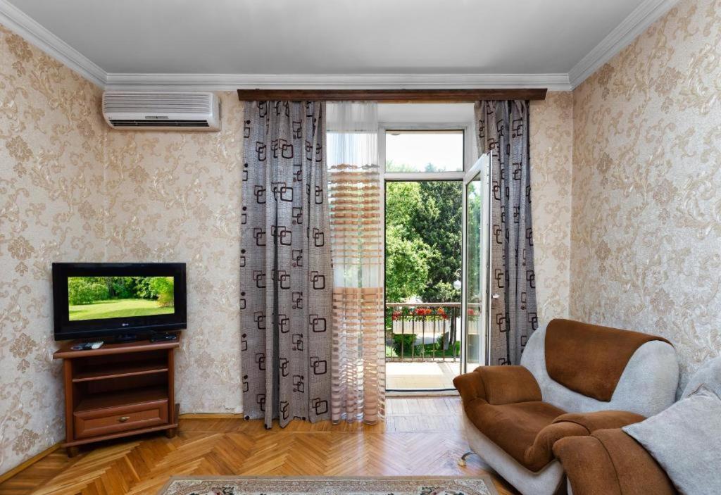 Azneft Royal Suite Apartment Sea View Baku Exterior photo