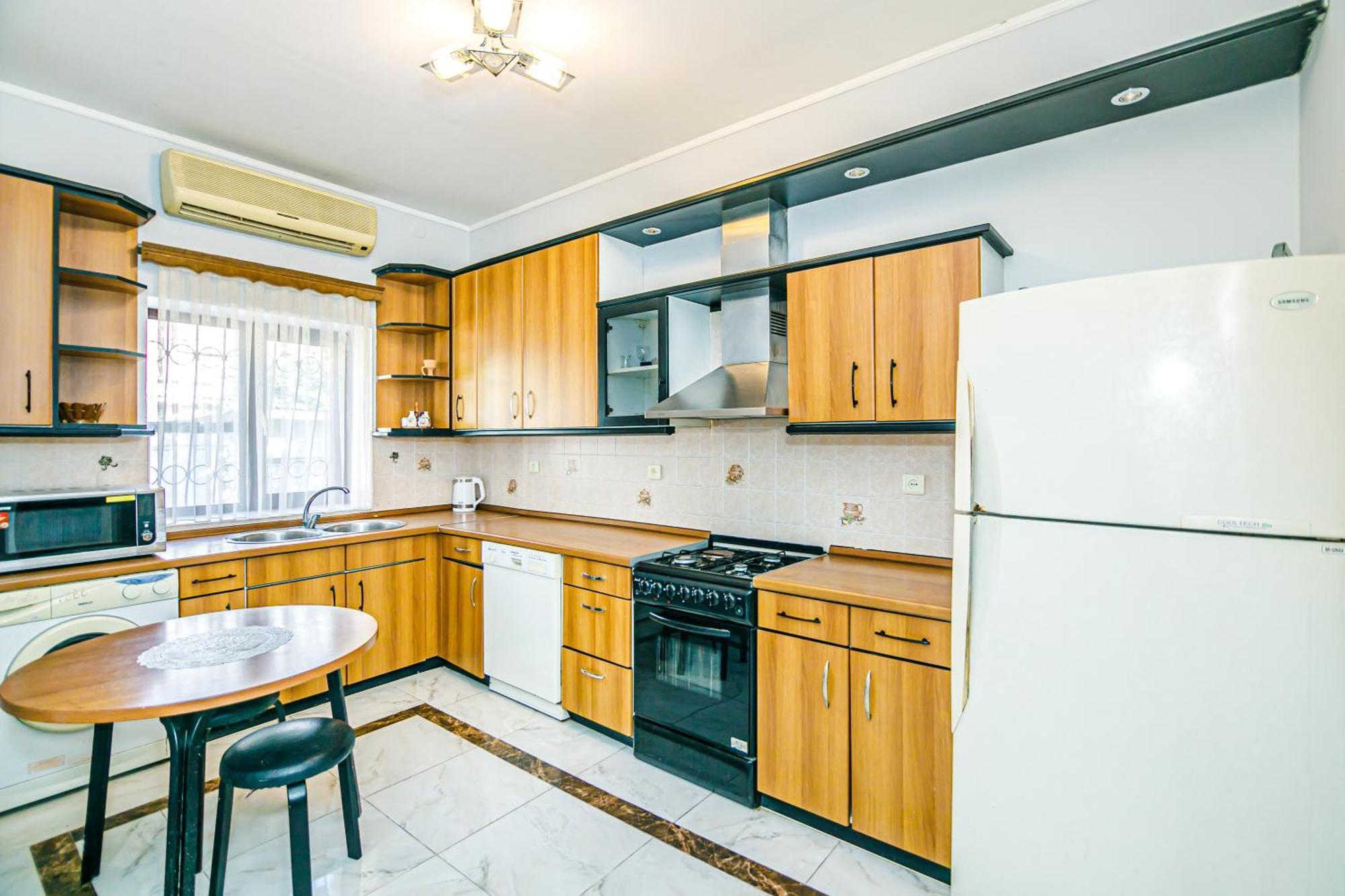 Azneft Royal Suite Apartment Sea View Baku Exterior photo