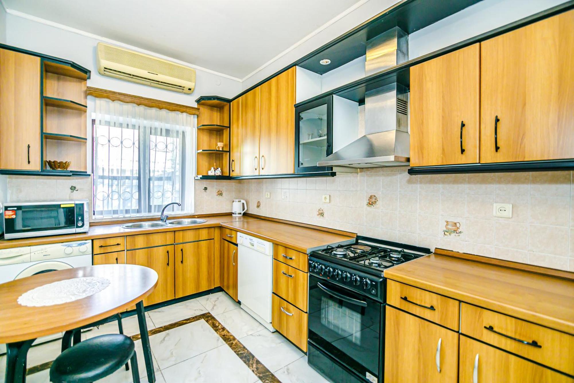 Azneft Royal Suite Apartment Sea View Baku Exterior photo